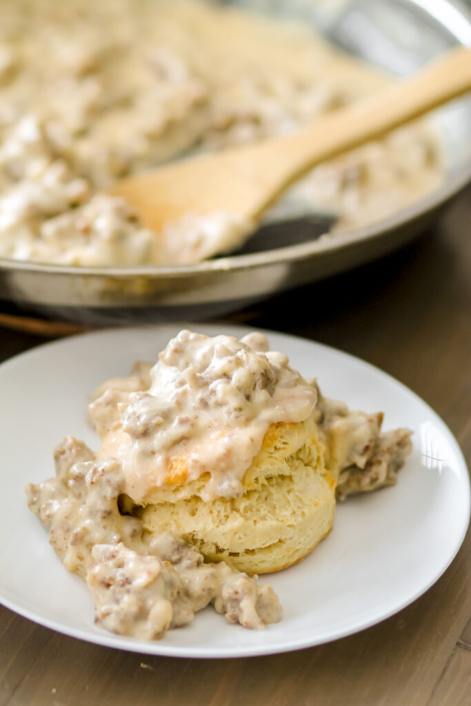 sausage gravy and biscuits