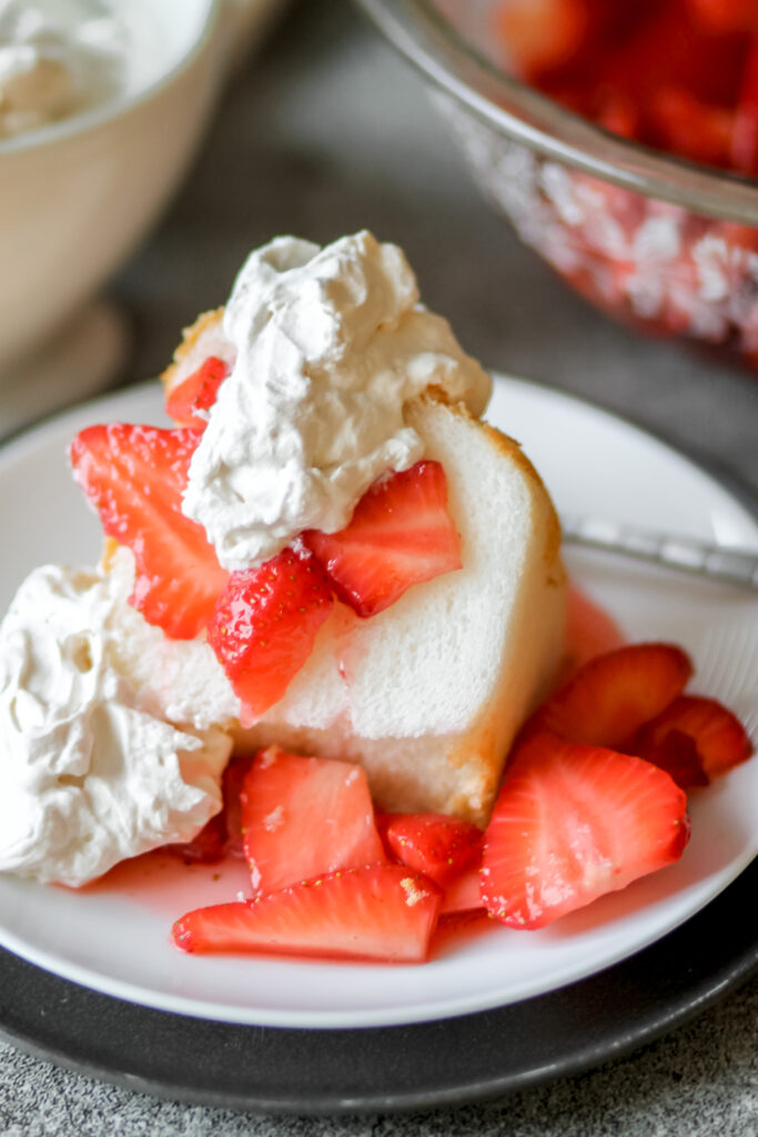 Easy Strawberry Shortcake