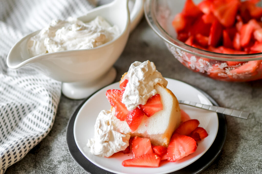 Easy Strawberry Shortcake