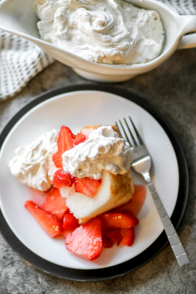 Easy Strawberry Shortcake