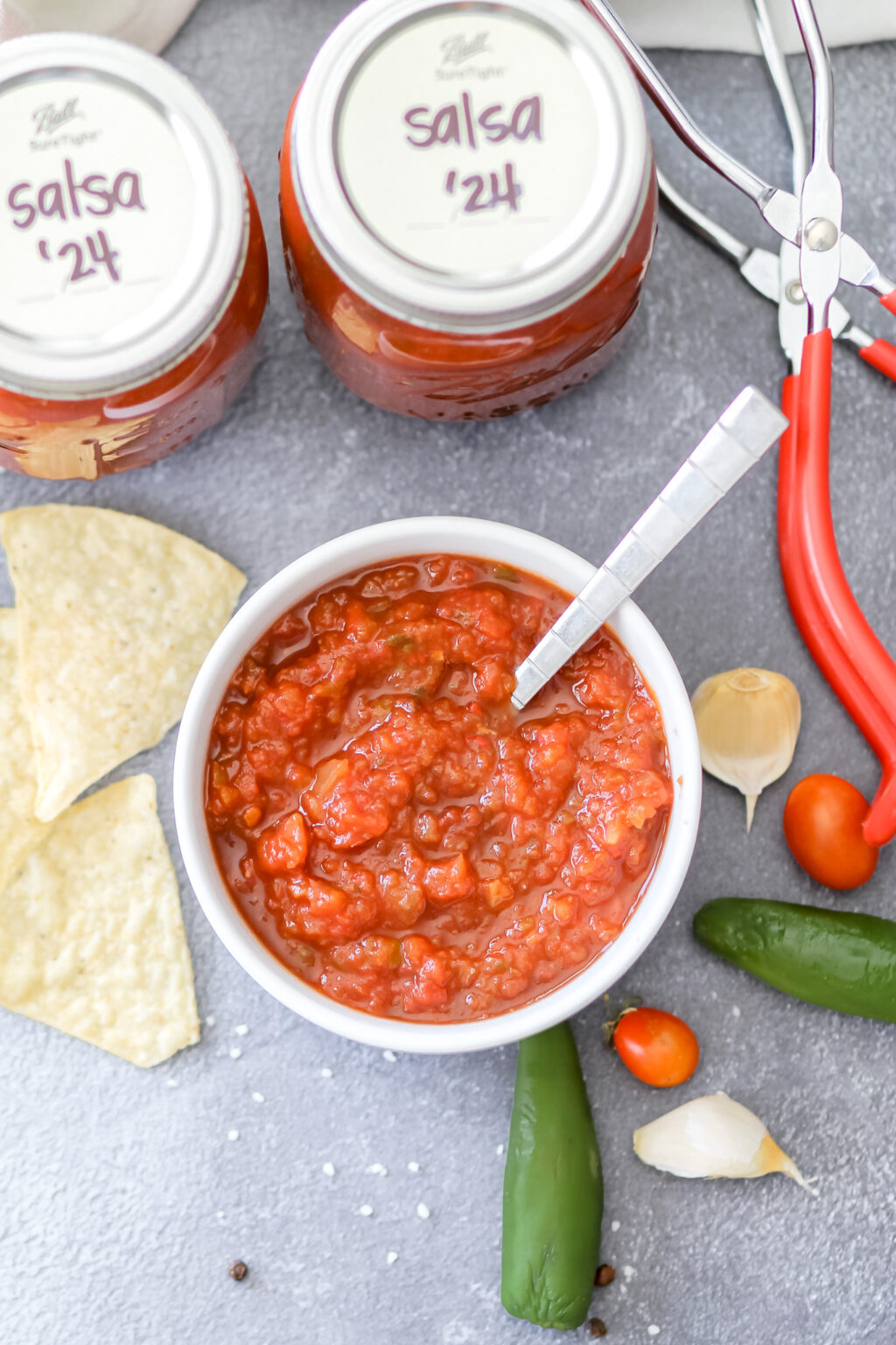 Canned Homemade Salsa - Genuinely Jana