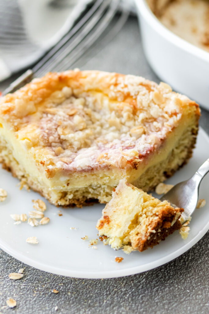 raspberry cream cheese coffee cake