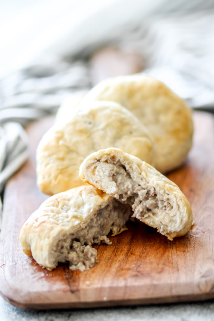sausage gravy biscuit bombs