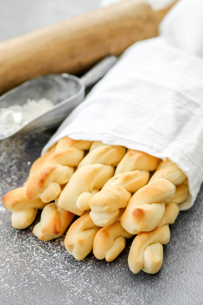 homemade breadstick twists