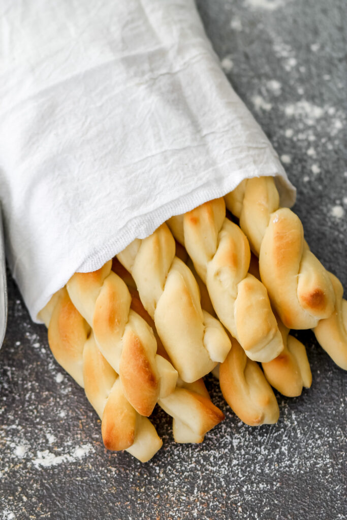 homemade breadstick twists