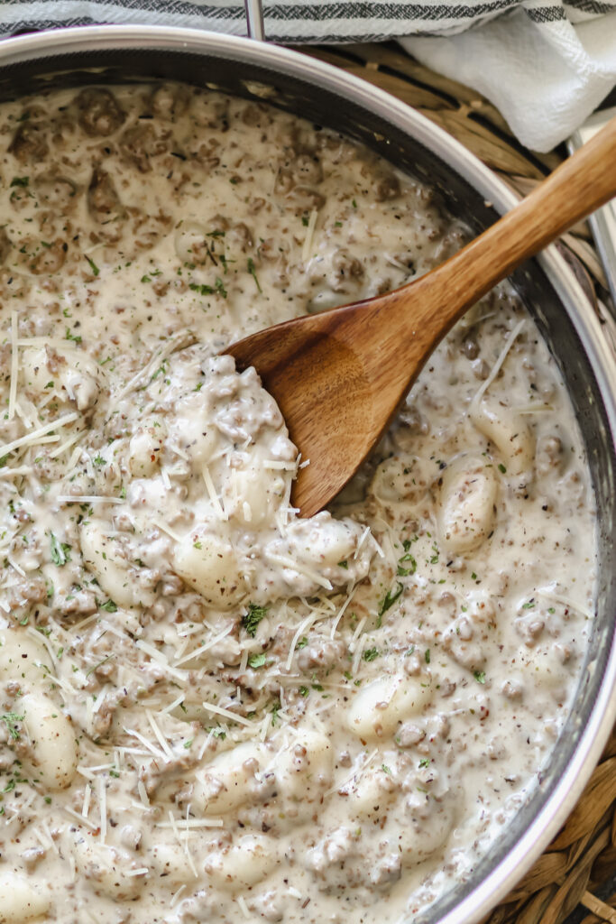 ground beef gnocchi alfredo