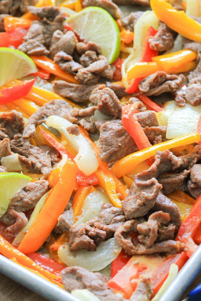 sheet pan steak fajitas