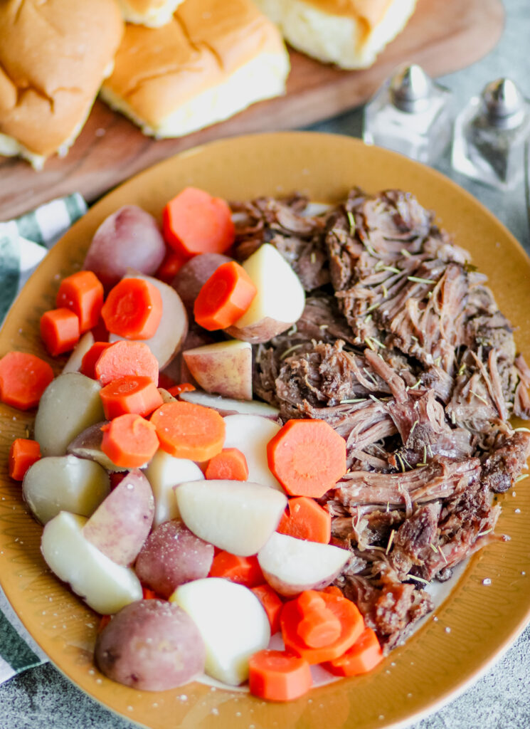 slow cooker beef pot roast