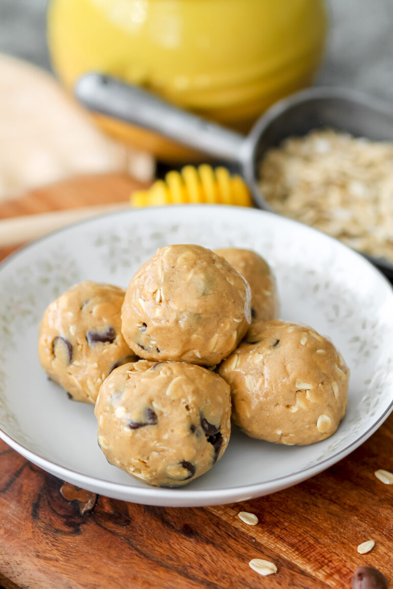Oatmeal Peanut Butter Protein Balls