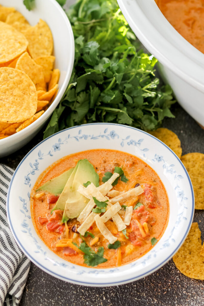 slow cooker creamy taco soup