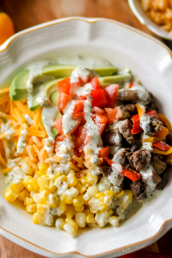 steak fajitas bowls