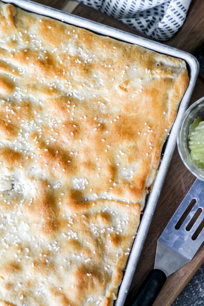 cheeseburger crescent roll bake