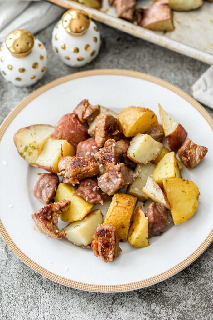 sheet pan steak and potatoes