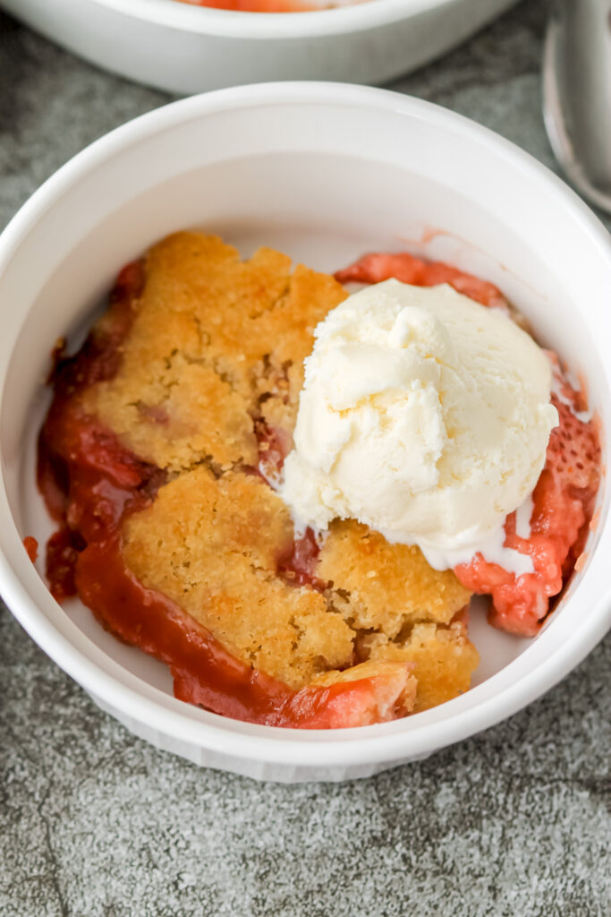 homemade strawberry cobbler