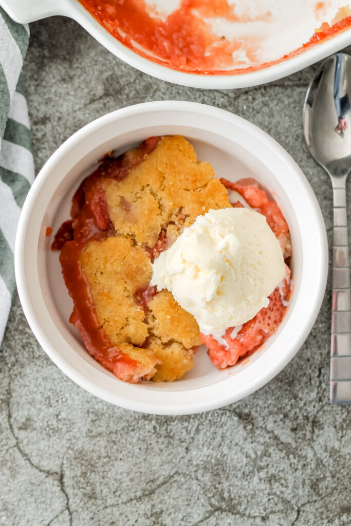 homemade strawberry cobbler